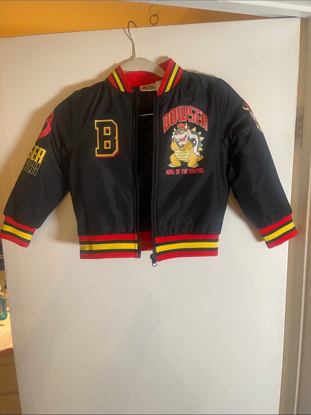 Bowser Kids' Black & Red Bomber Jacket - Character Print 4T